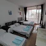 公寓 сънсет бийч 3 *