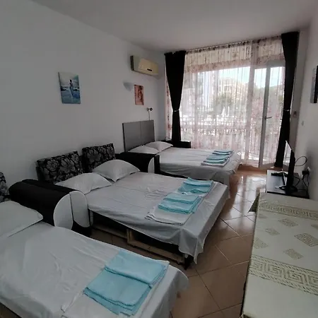 Lägenhet сънсет бийч 3 *