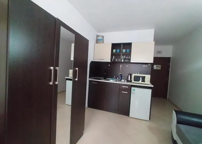 Διαμέρισμα сънсет бийч 3 *