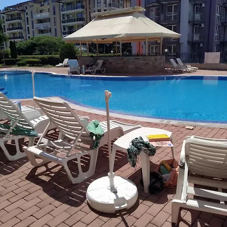 сънсет бийч 3